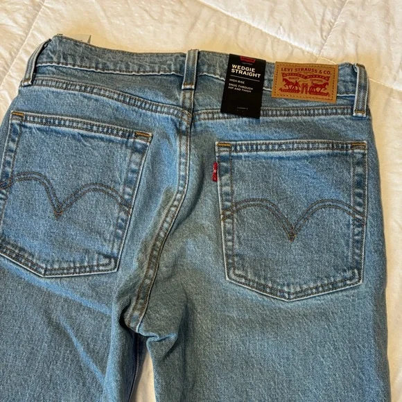 Levi's Premium Wedgie Straight Blue Jeans